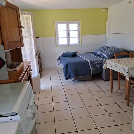Holiday home Maisonnette 